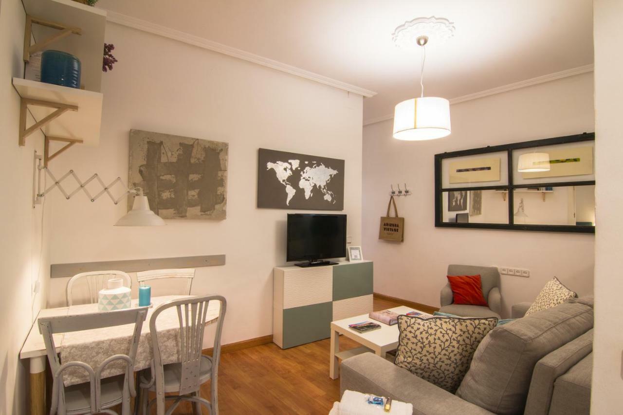 Apartamento Vive En Maravillas マドリード エクステリア 写真