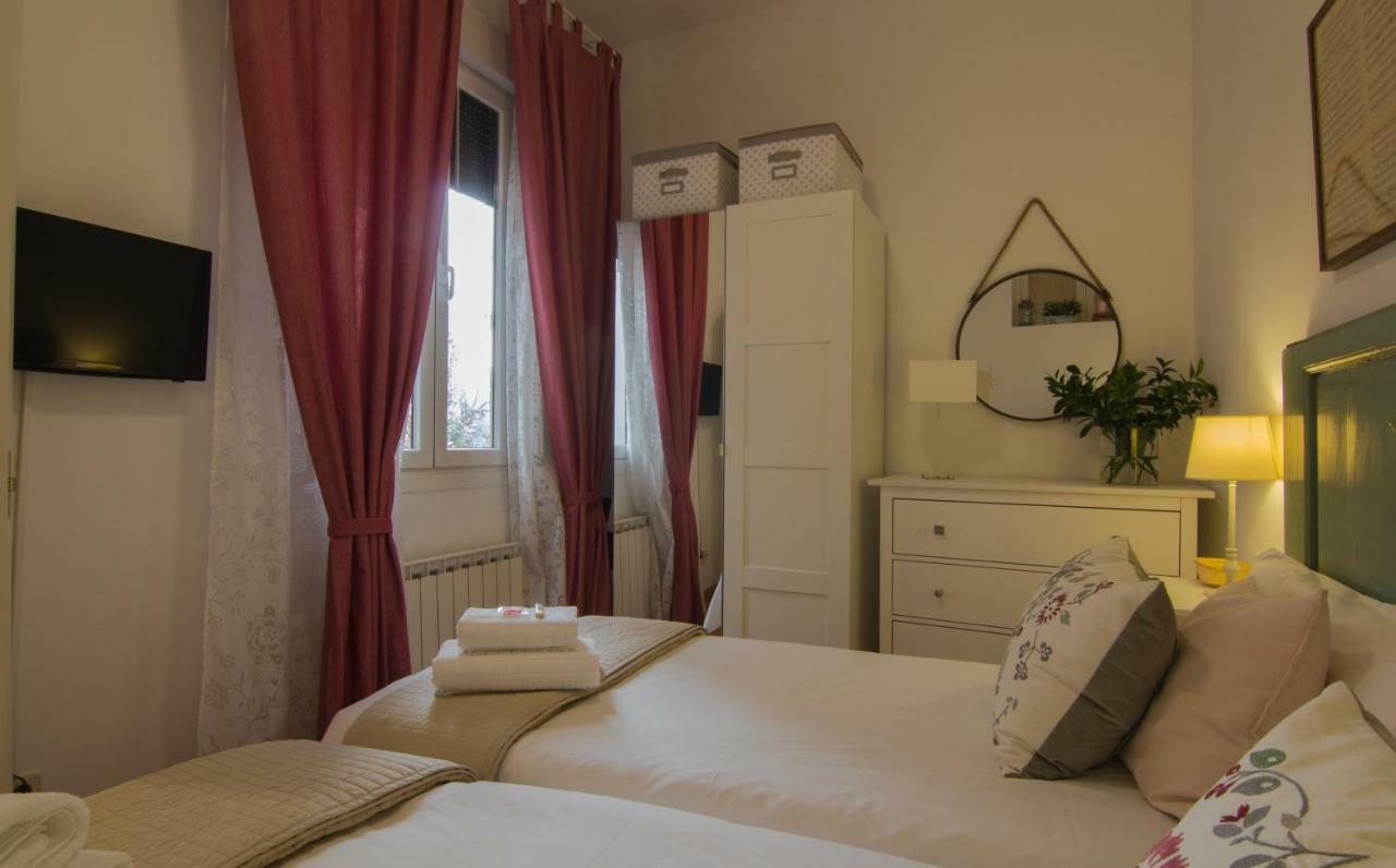 Apartamento Vive En Maravillas マドリード エクステリア 写真